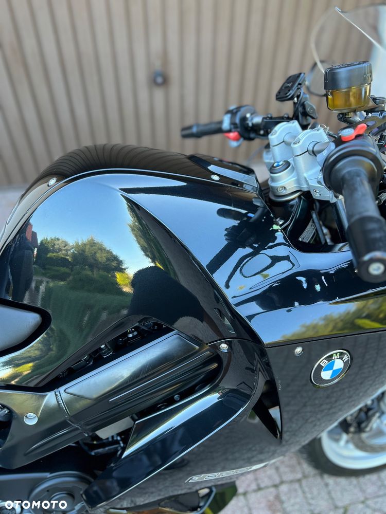 BMW F - 5