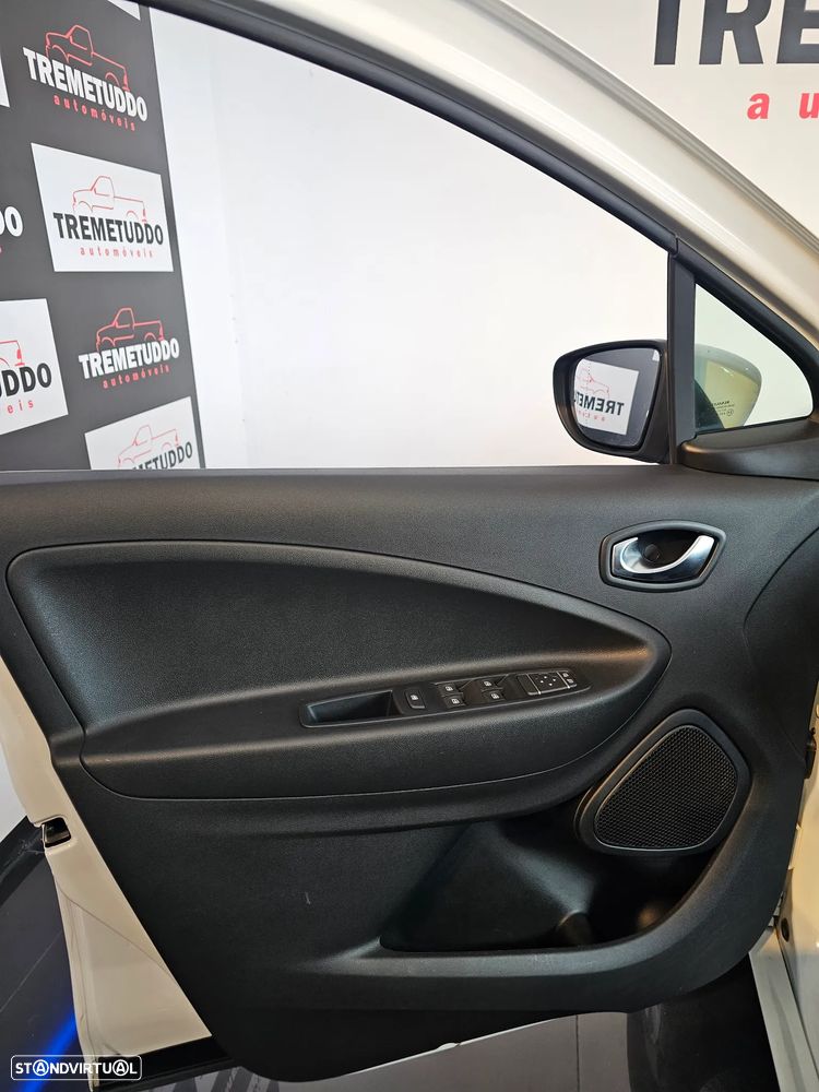 Renault Zoe (c/ Bateria) EV 50 110hp Equilibre - 16