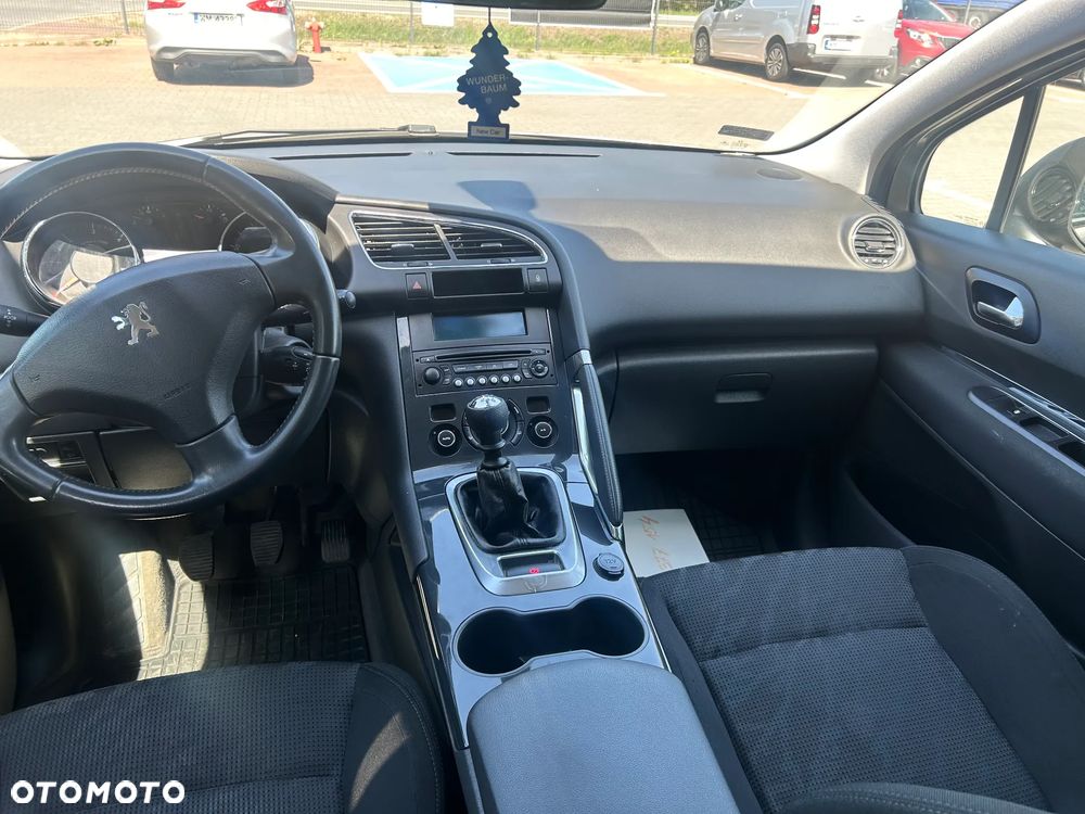 Peugeot 3008 1.6 HDi Trendy - 5
