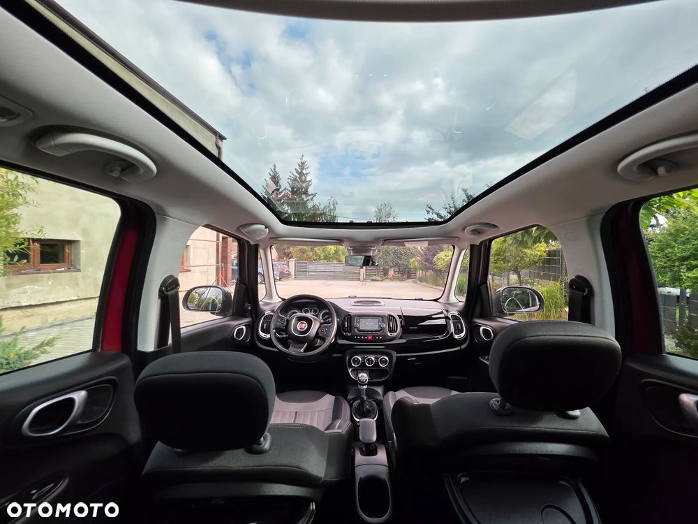 Fiat 500L 1.4 T-Jet 16V Lounge - 16