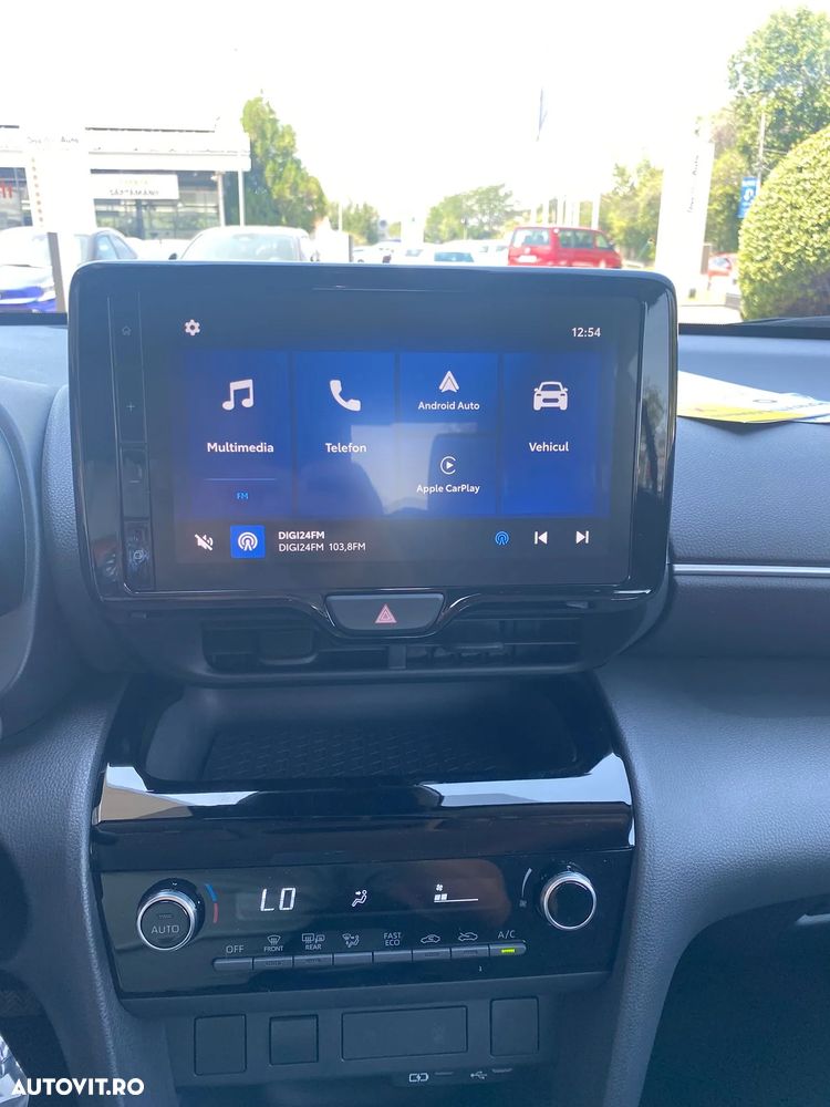 Toyota Yaris Cross 1.5 VVT-i HSD 4x2 Active - 11