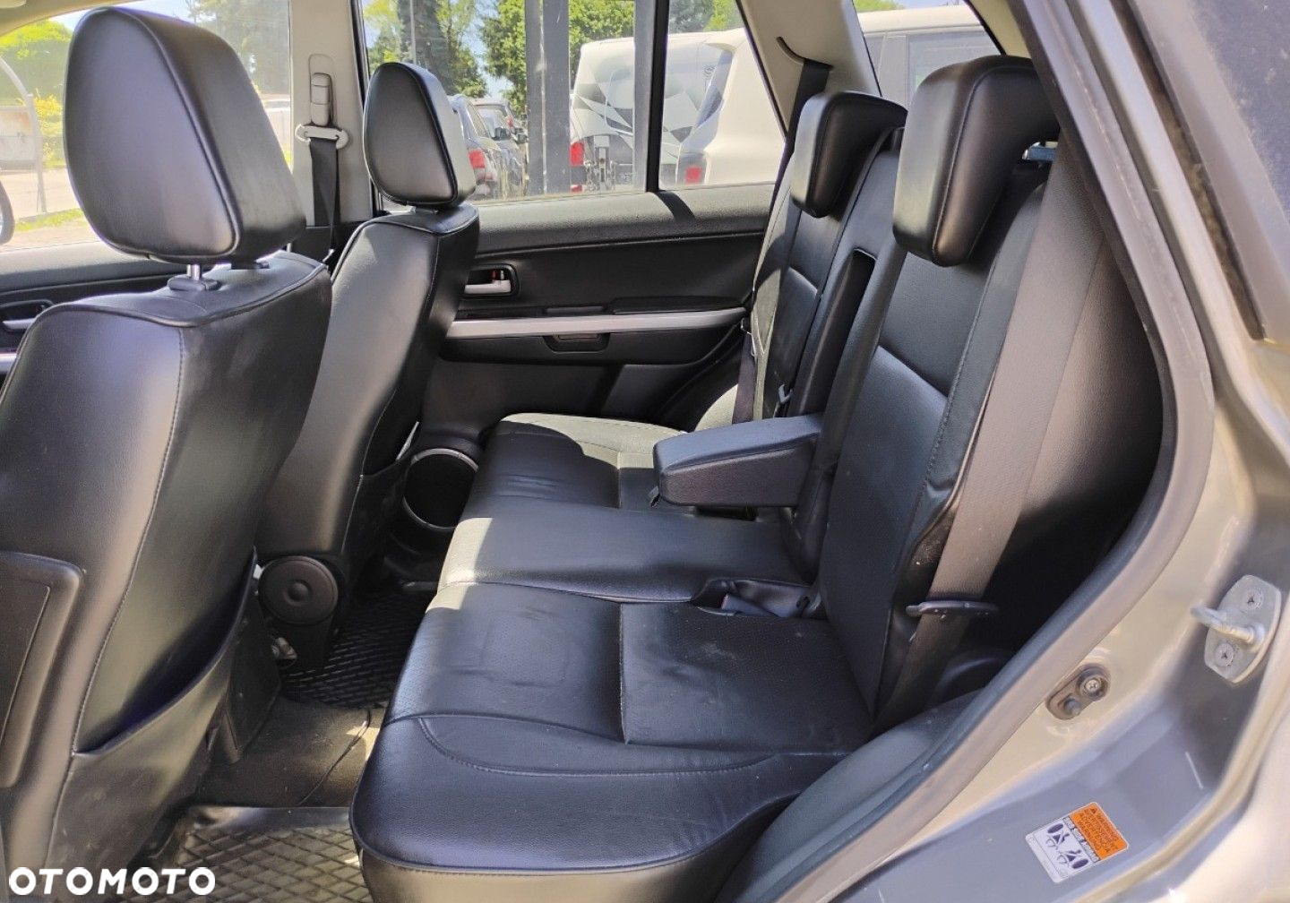 Suzuki Grand Vitara - 30