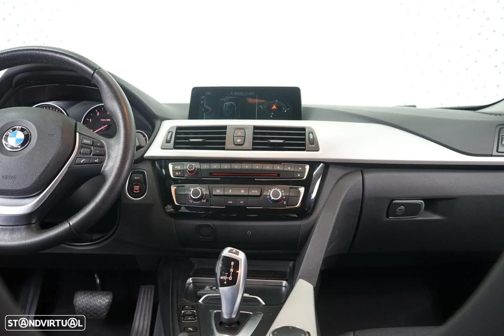 BMW 318 d Aut. Advantage - 18