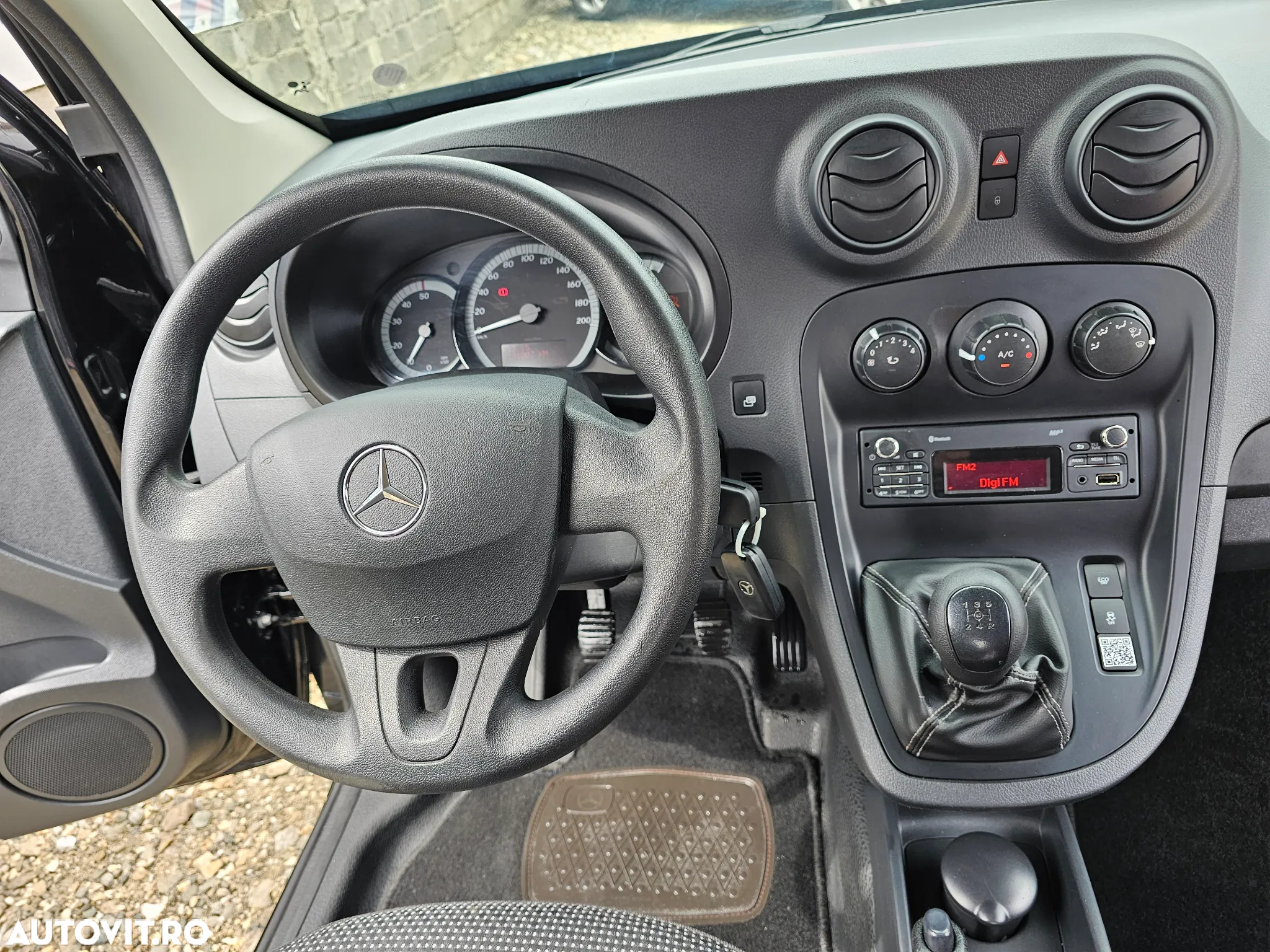 Mercedes-Benz Citan - 25
