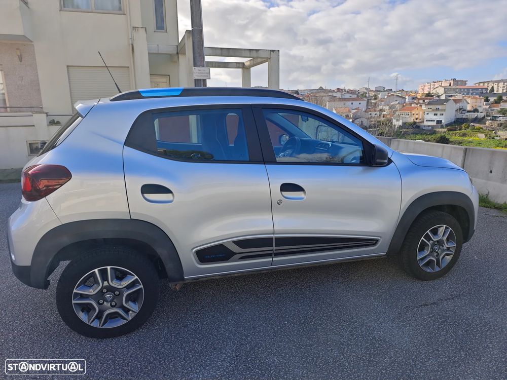 Dacia Spring Comfort Plus - 12