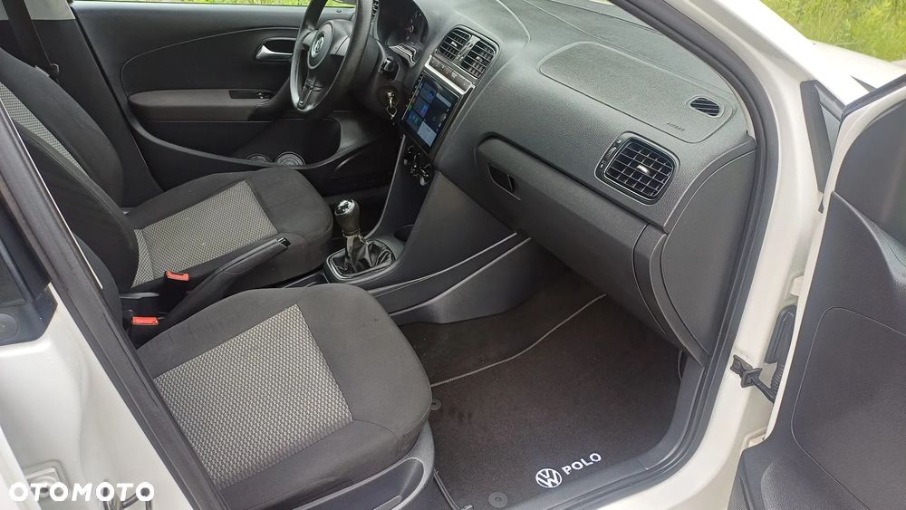 Volkswagen Polo - 6