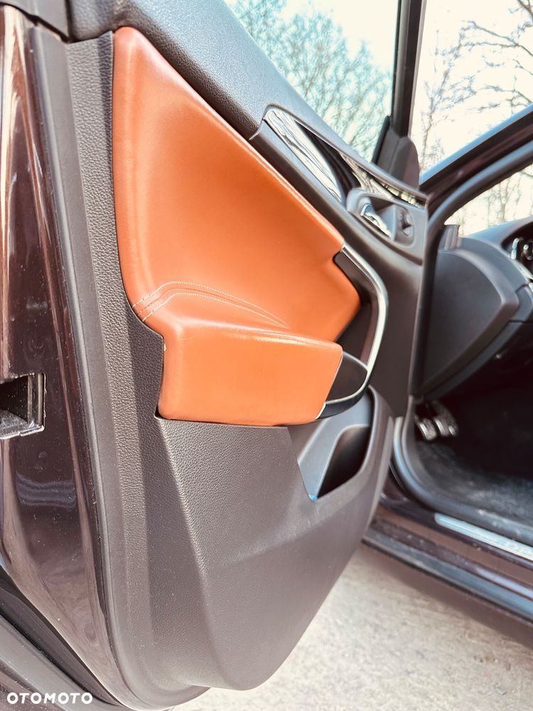 Opel Insignia 2.0 Turbo 4x4 Sport - 11