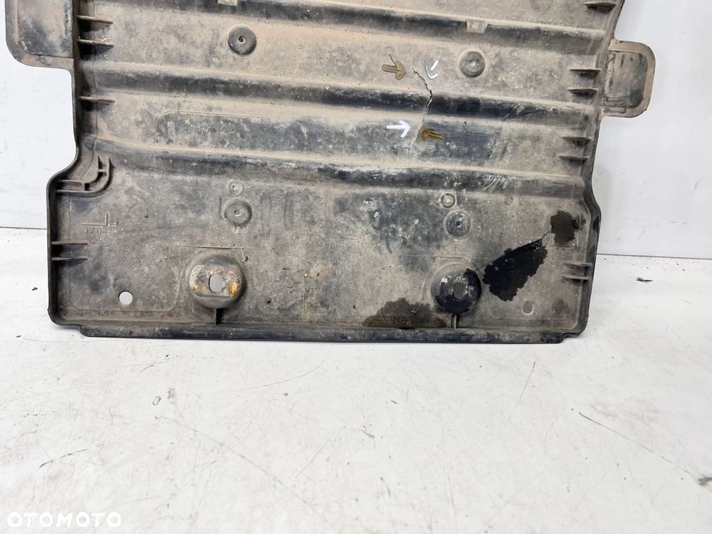 OSŁONA PŁYTA PODWOZIA AUDI A3 8V VOLKSWAGEN SEAT SKODA 5Q0825230H 99/26 - 3
