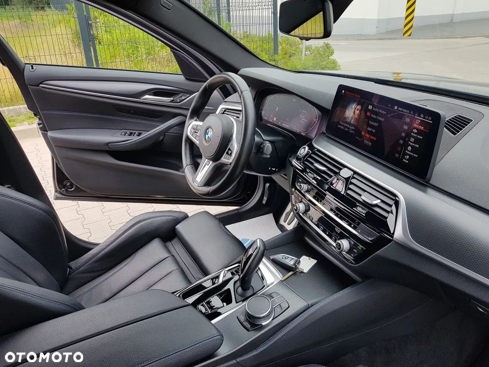 BMW Seria 5 540d xDrive M Sport Edition - 30