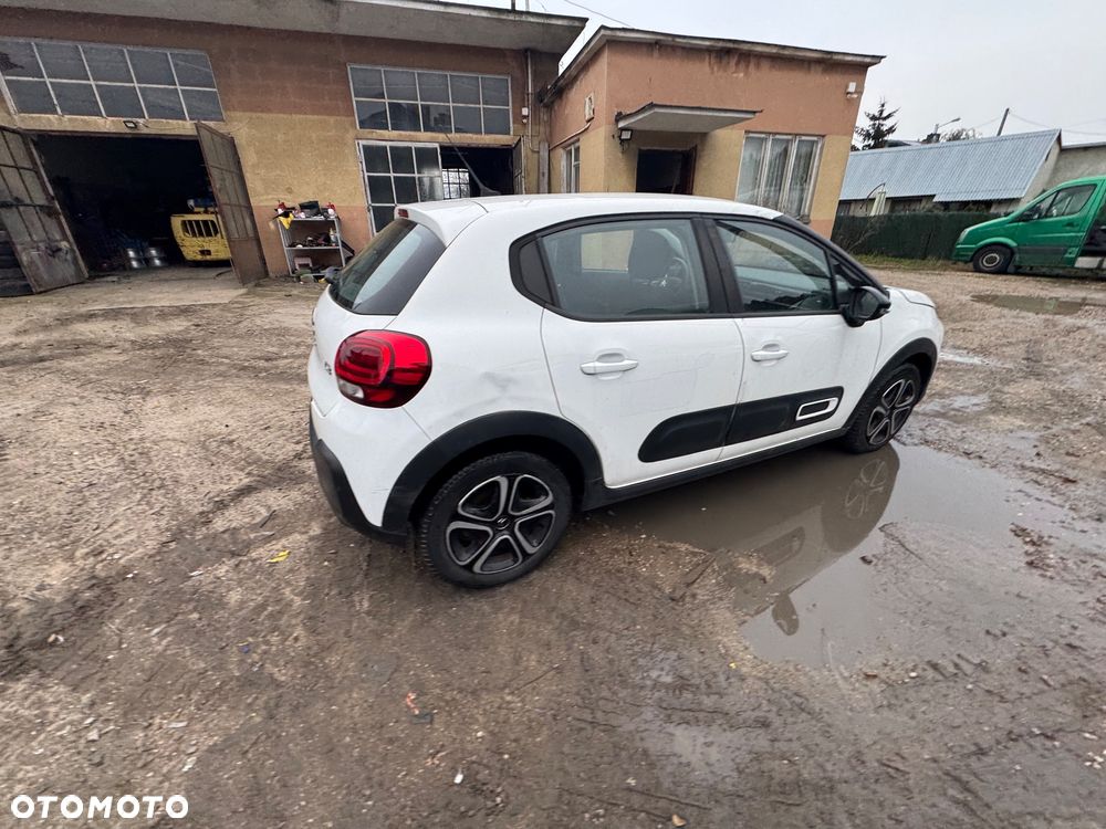 Citroën C3 Pure Tech 110 S&S EAT6 SHINE - 4