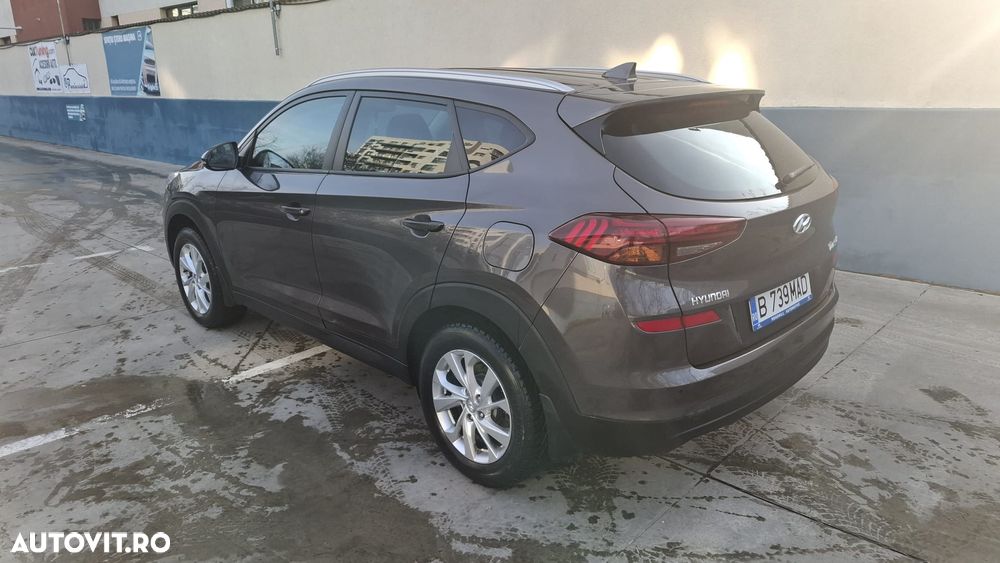 Hyundai Tucson 1.6 GDI 2WD 6MT Style - 13