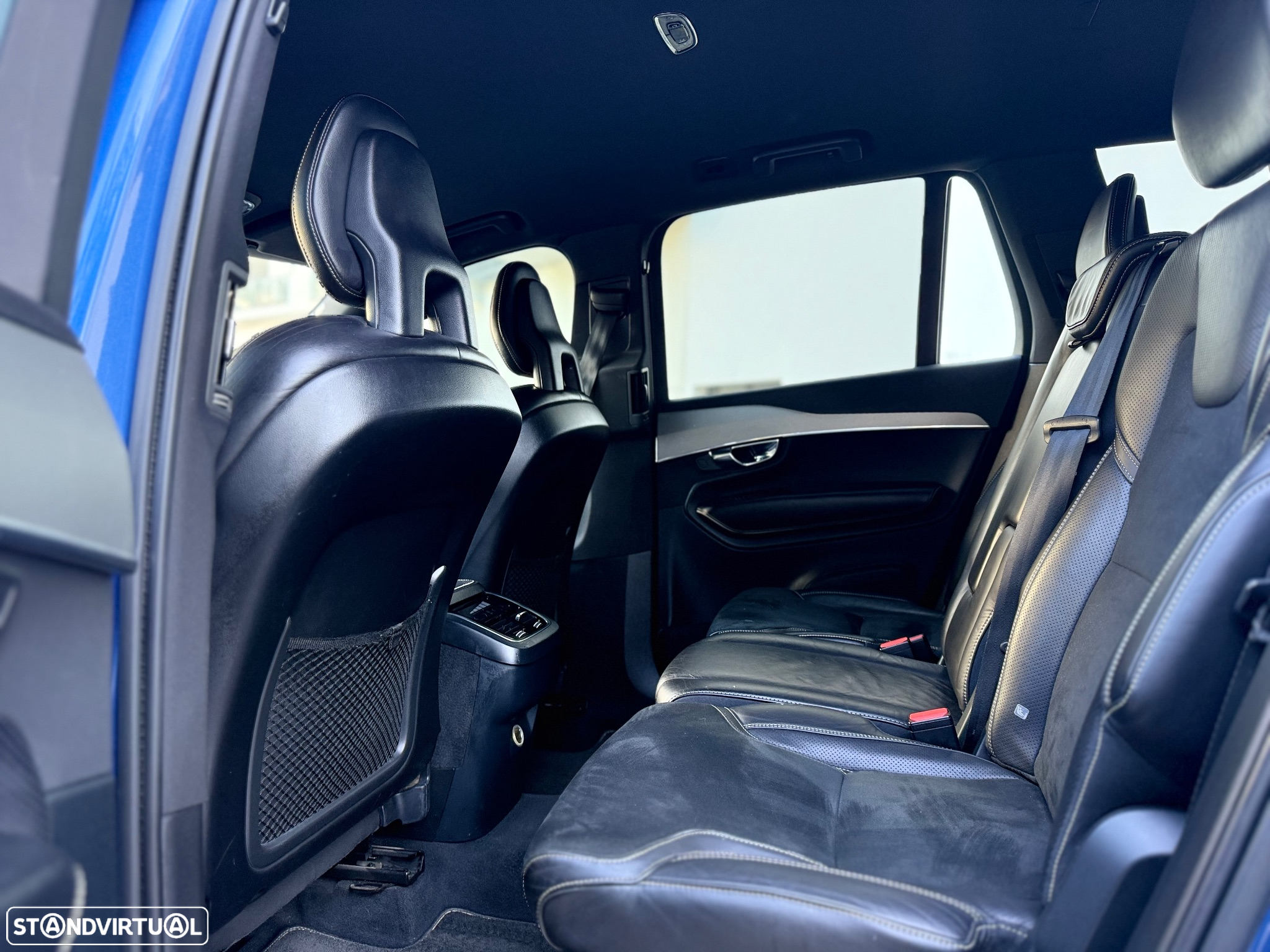 Volvo XC 90 D5 AWD Geartronic RDesign - 35