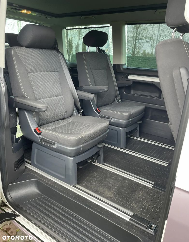 Volkswagen Multivan - 4