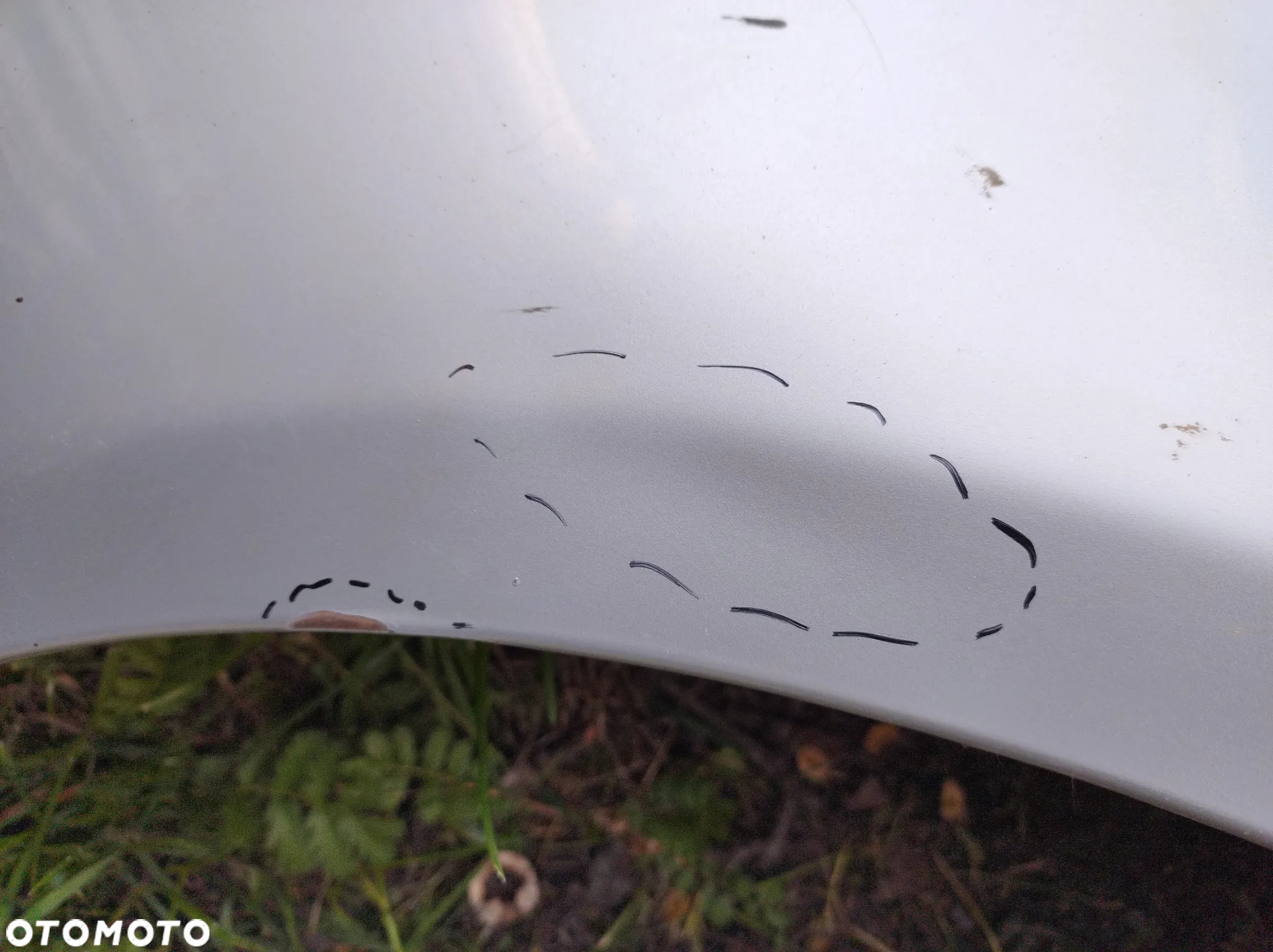 Błotnik i ślizg zderzaka prawy przód toyota avensis t27 1f7 srebrny - 4