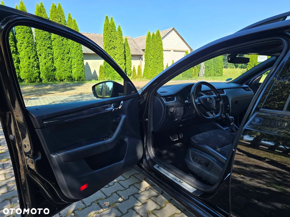 Skoda Octavia 2.0 TSI DSG RS 245 - 8