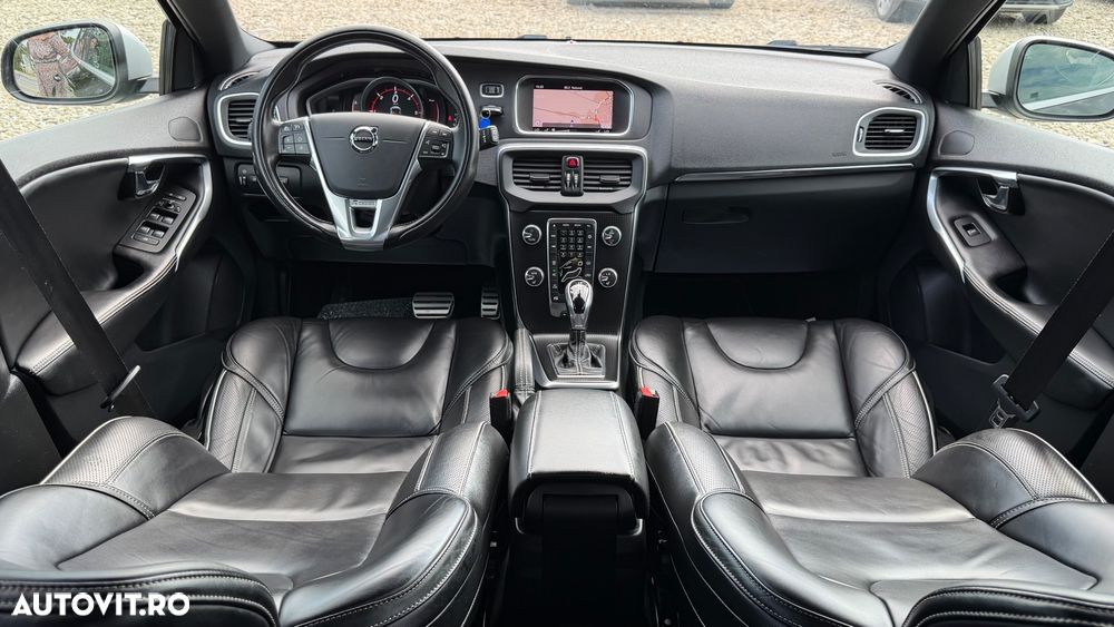 Volvo V40 - 8