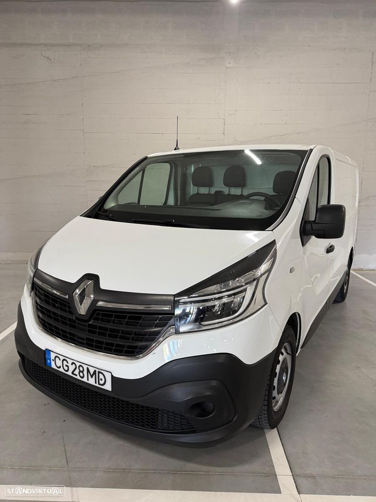Renault Trafic - 2