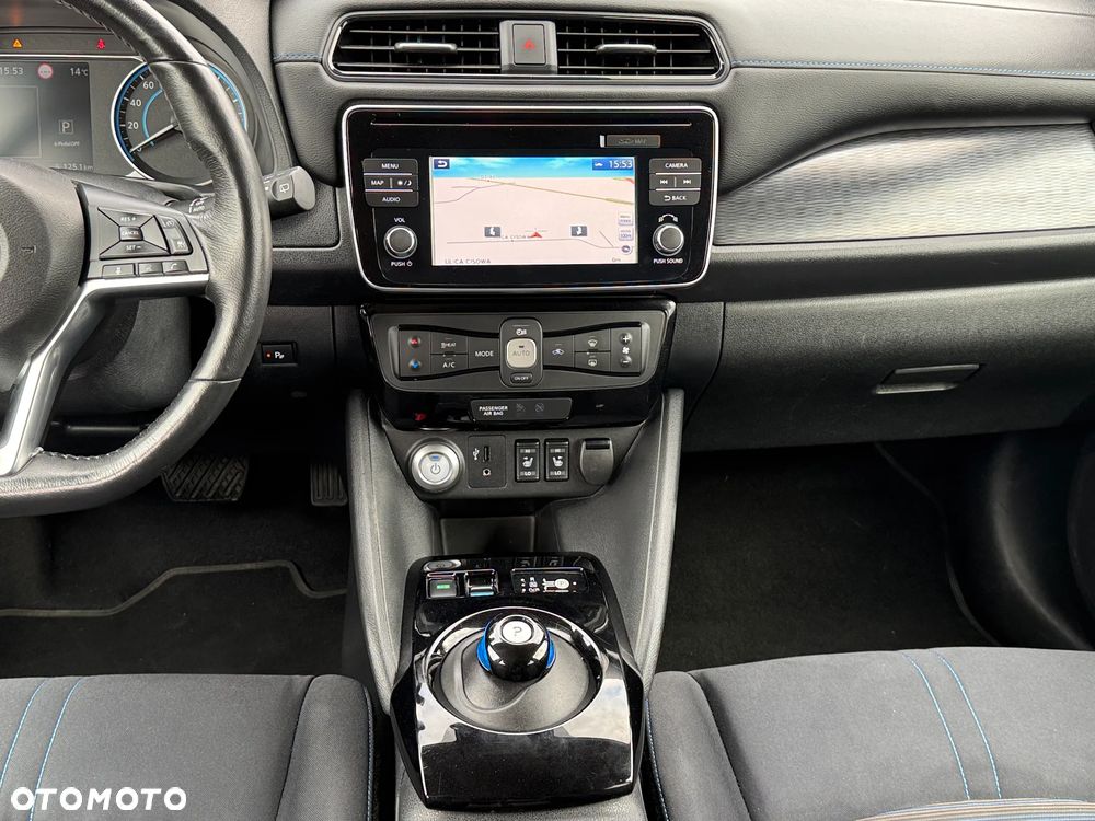 Nissan Leaf 40kWh Tekna - 22