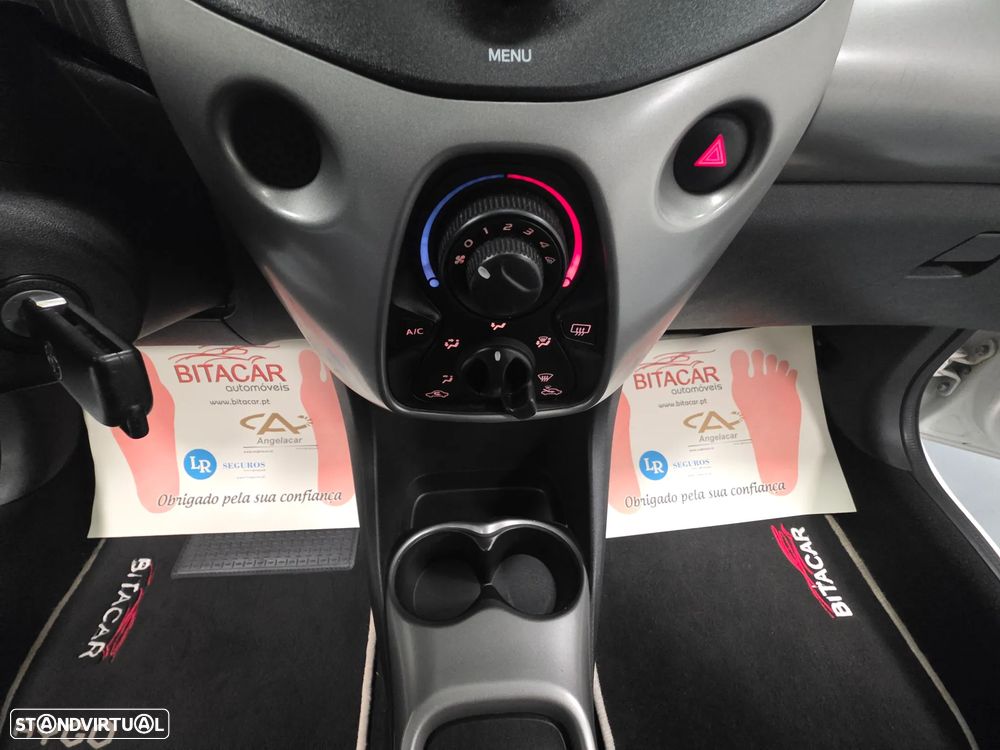 Toyota Aygo 1.0 X-Play Plus MM - 43