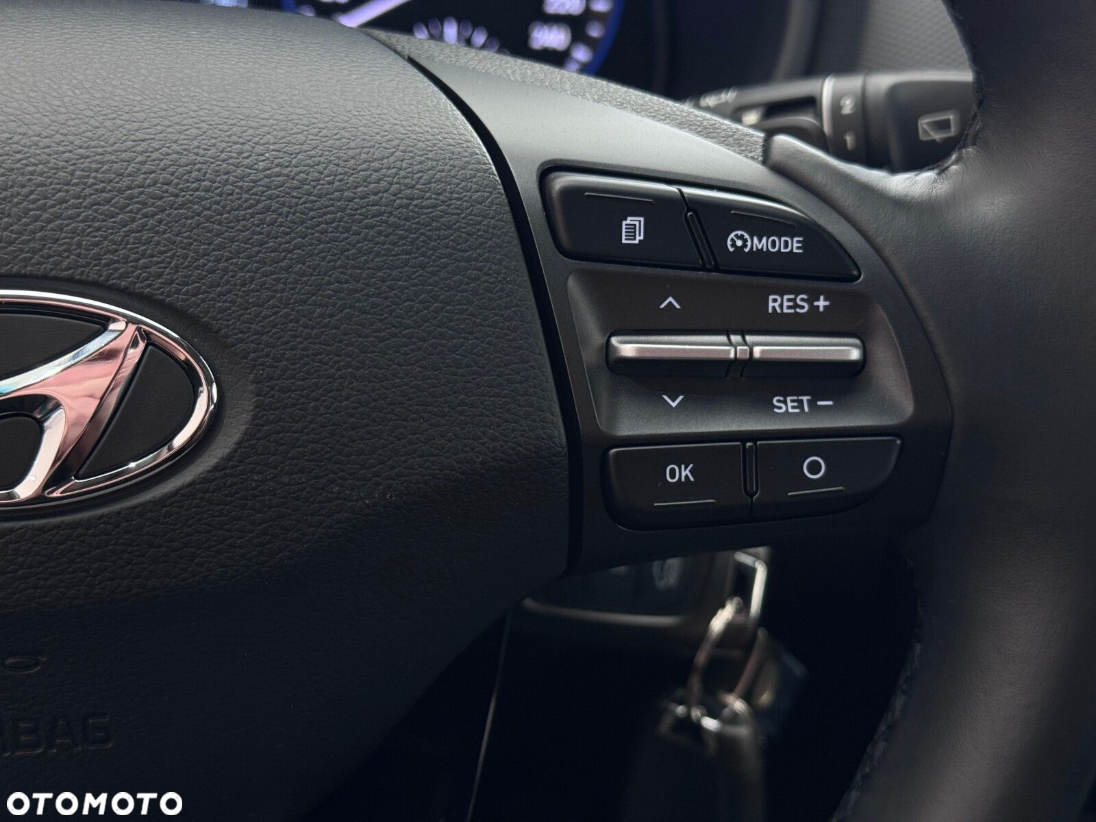 Hyundai Kona - 23