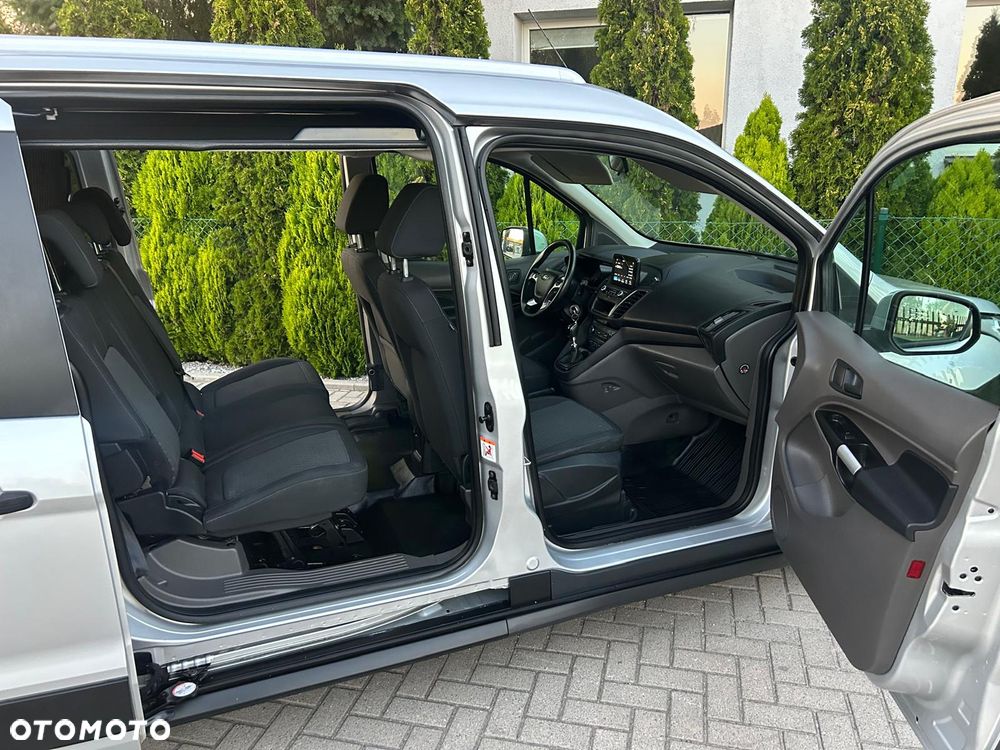 Ford Tourneo Connect Grand - 5