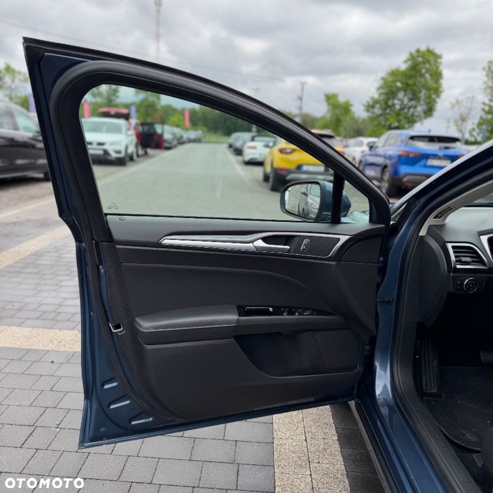 Ford Mondeo - 15