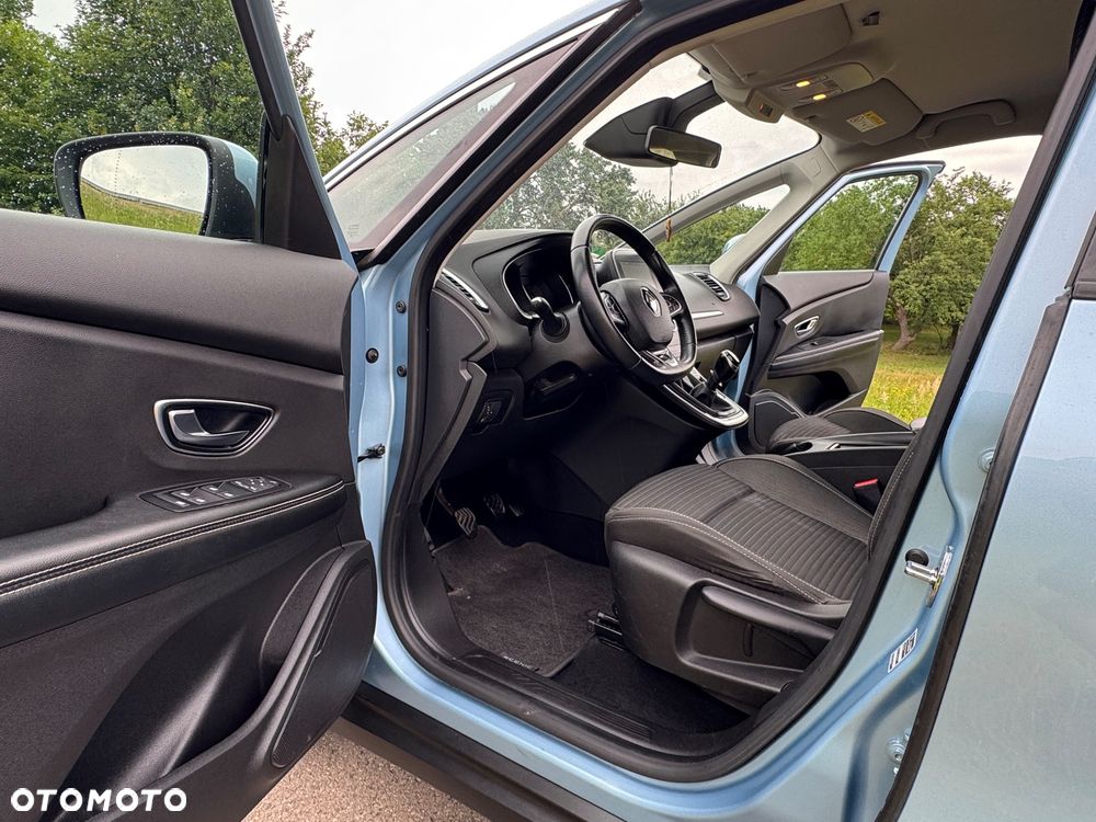 Renault Scenic TCe 140 GPF BOSE EDITION - 24
