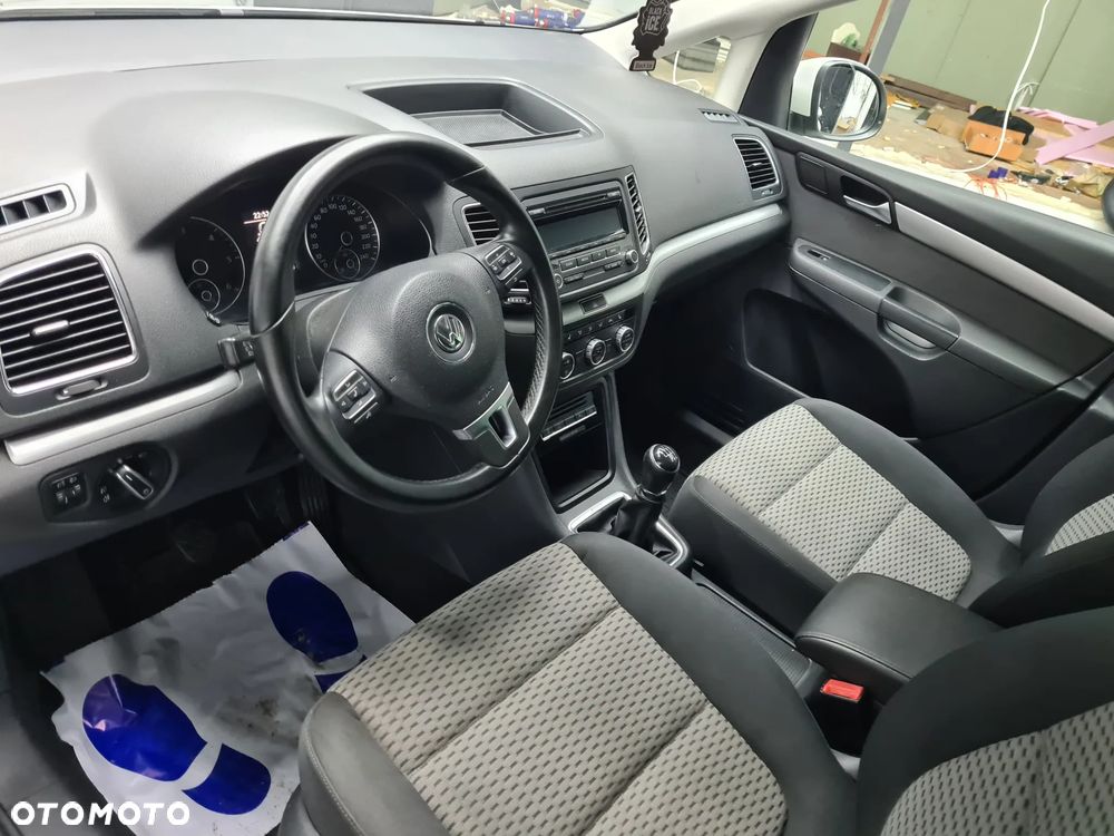 Volkswagen Sharan 2.0 TDI 4MOTION Blue Motion Style - 21
