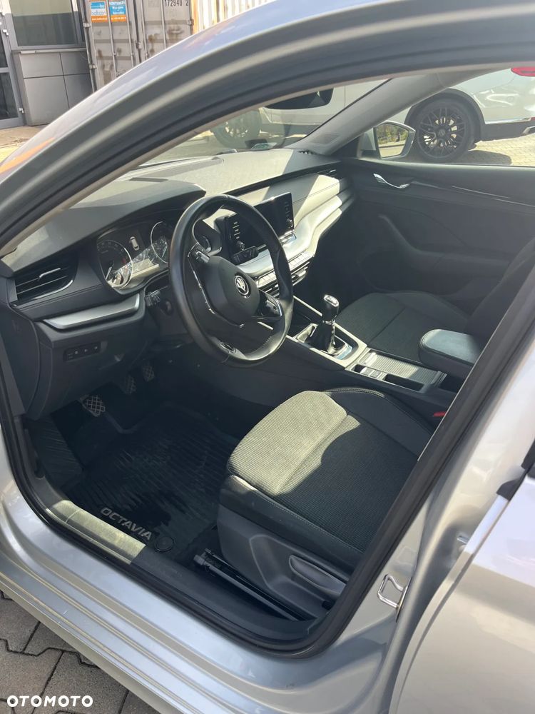 Skoda Octavia - 7