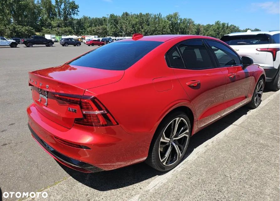 Volvo S60 - 4