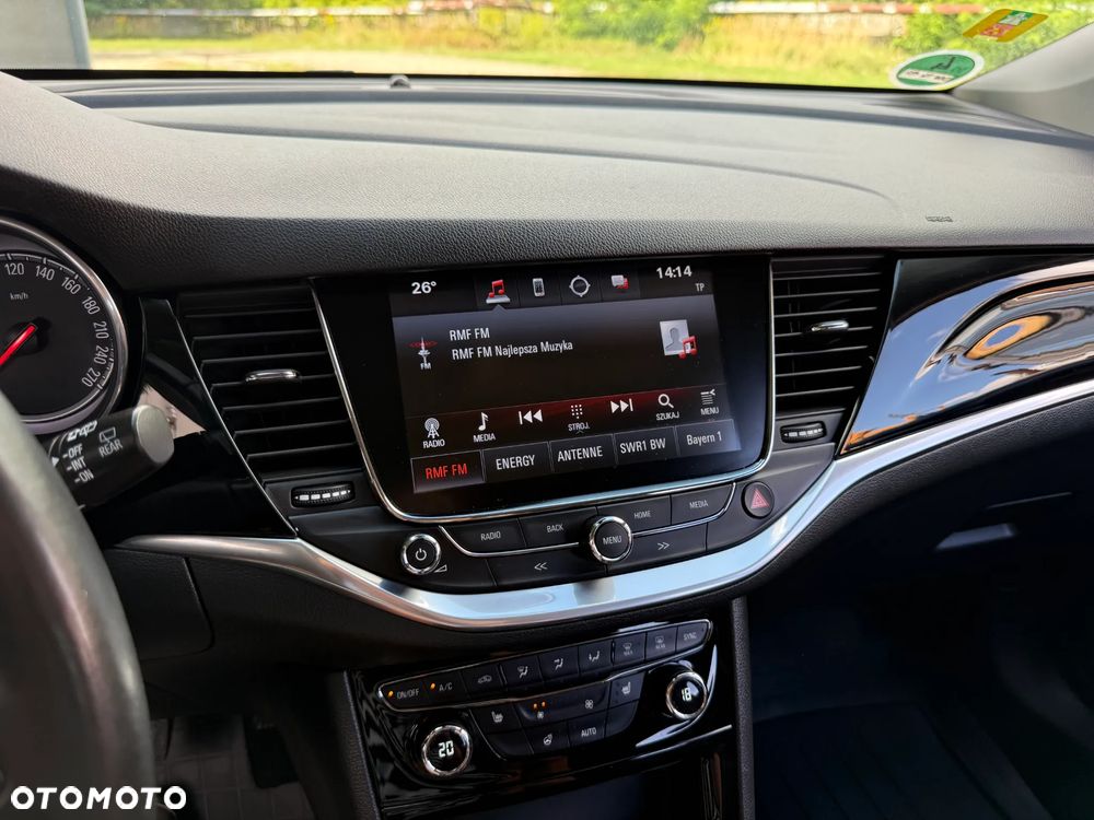 Opel Astra 1.4 Turbo Innovation - 18