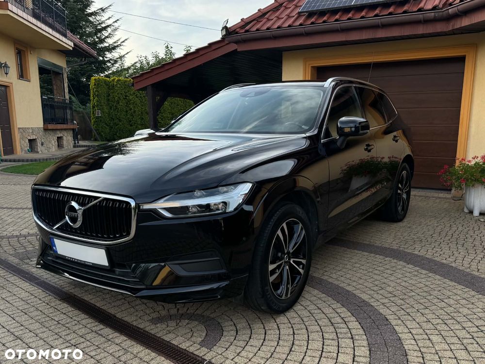 Volvo XC 60 T5 AWD Momentum Pro - 1