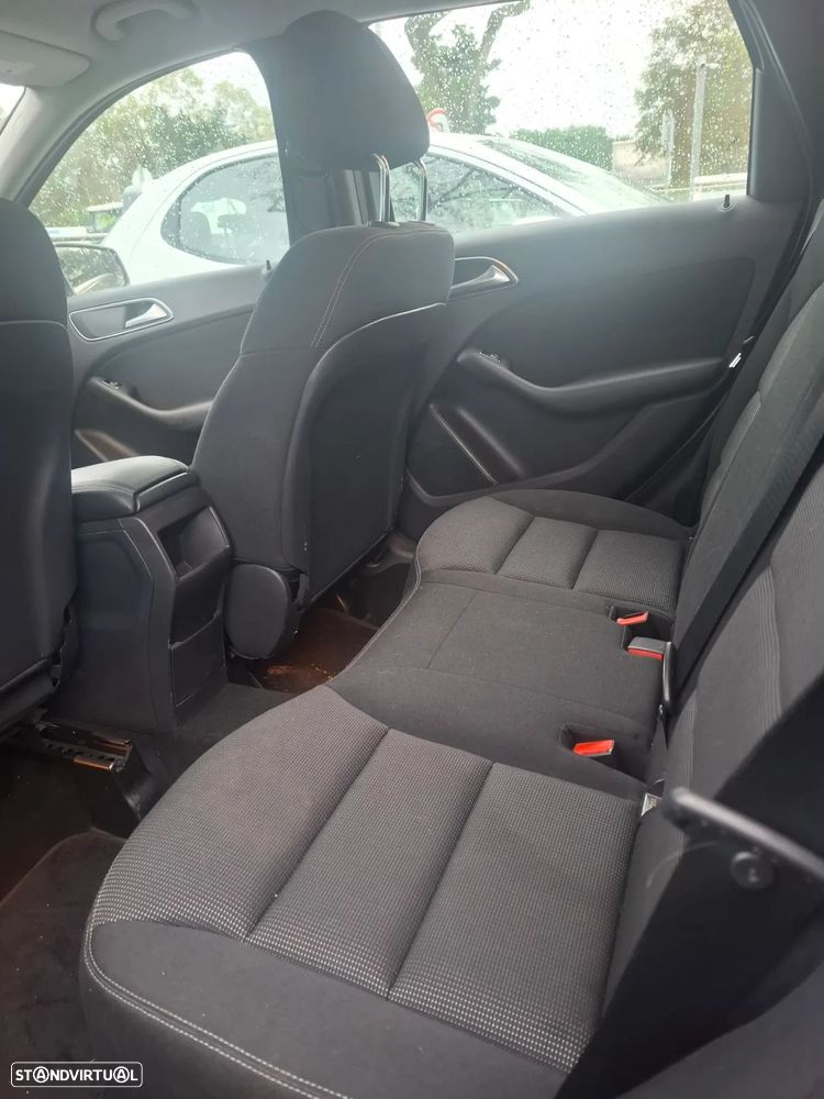 Mercedes-Benz B 180 CDI Style - 8