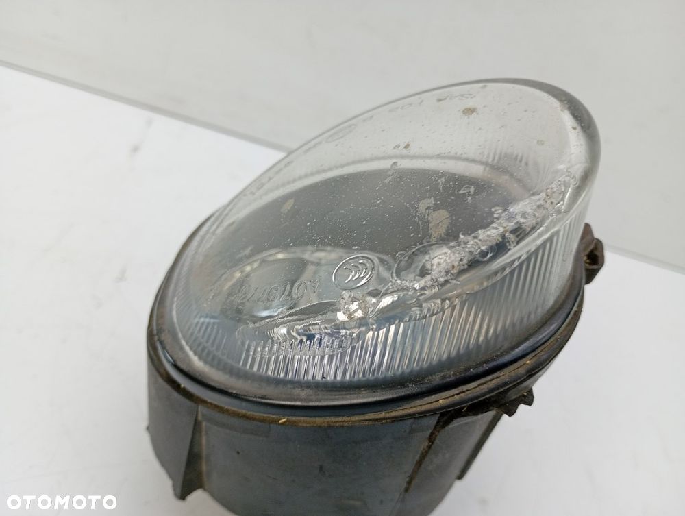 lampa przeciwmgielna halogen lewy audi A4 b7 A3 8P 8E0941699E - 7