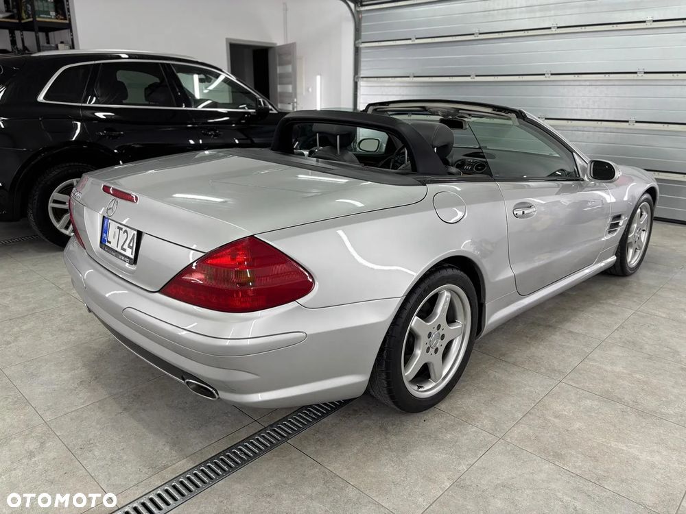 Mercedes-Benz SL - 15