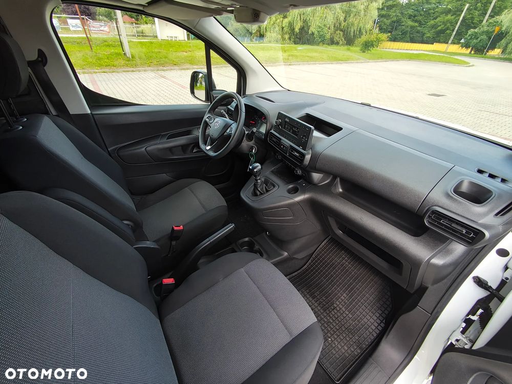 Opel Combo - 19