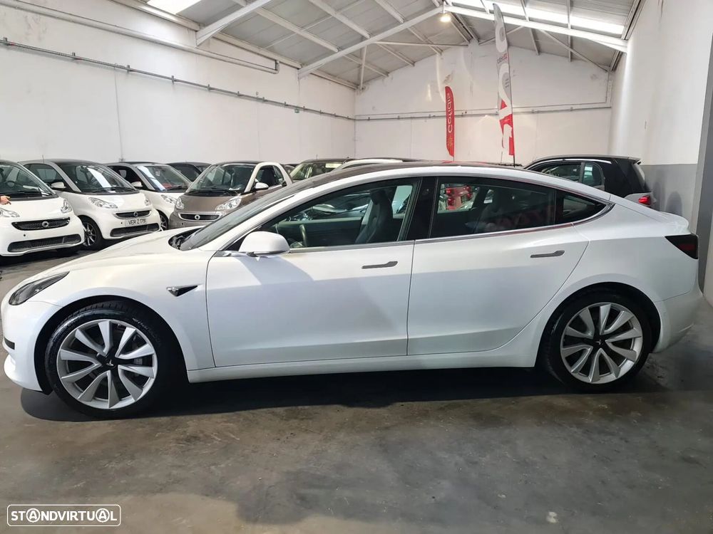 Tesla Model 3 Standard Range Plus RWD - 2