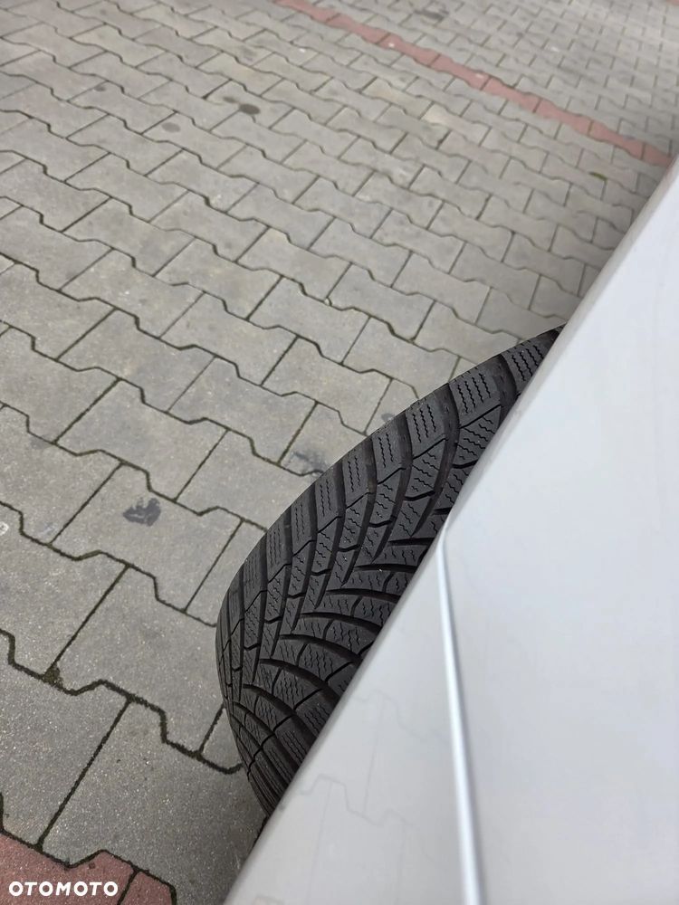 Opel Corsa 1.4 drive - 10