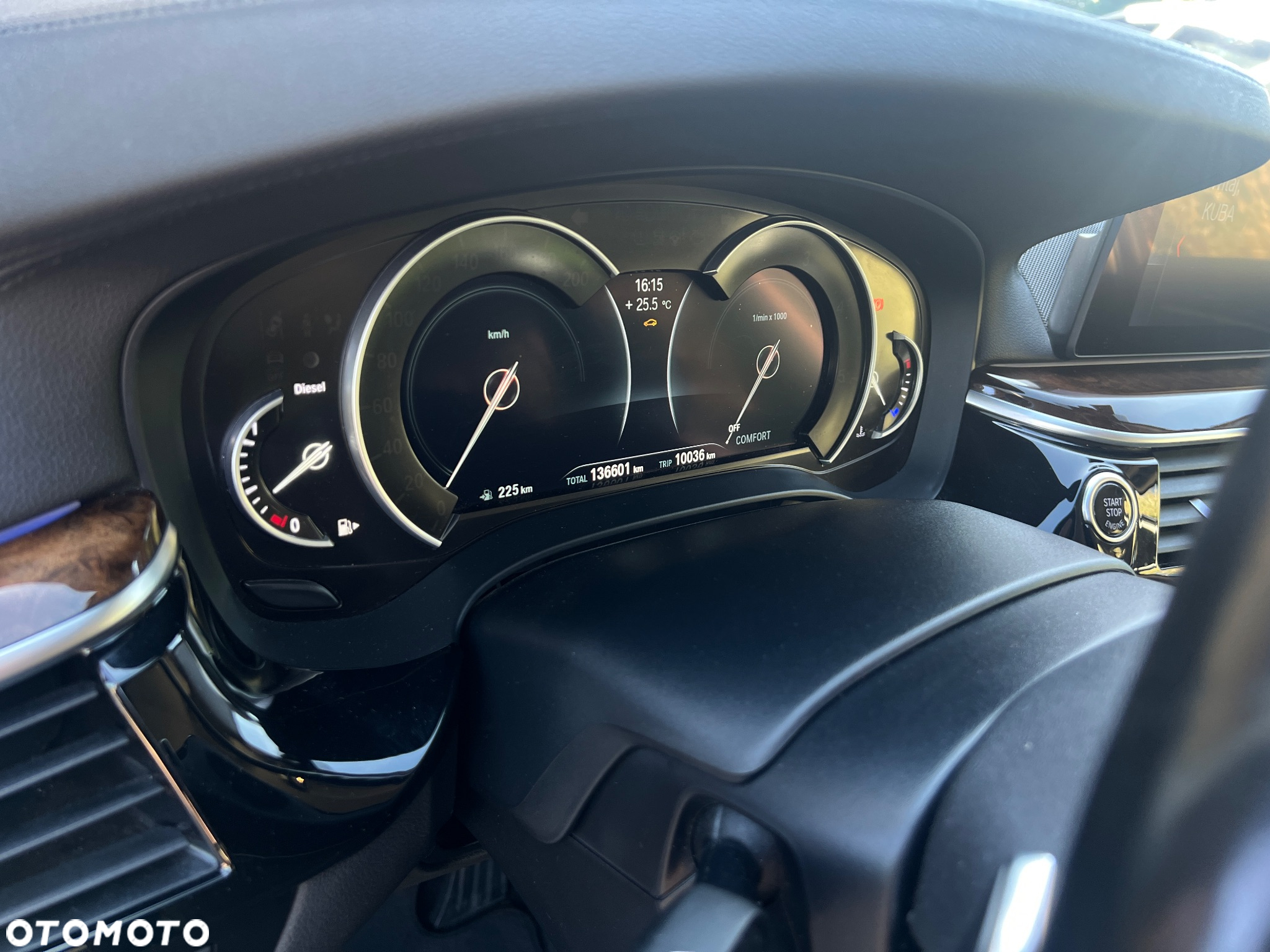 BMW Seria 5 520d Luxury Line - 11