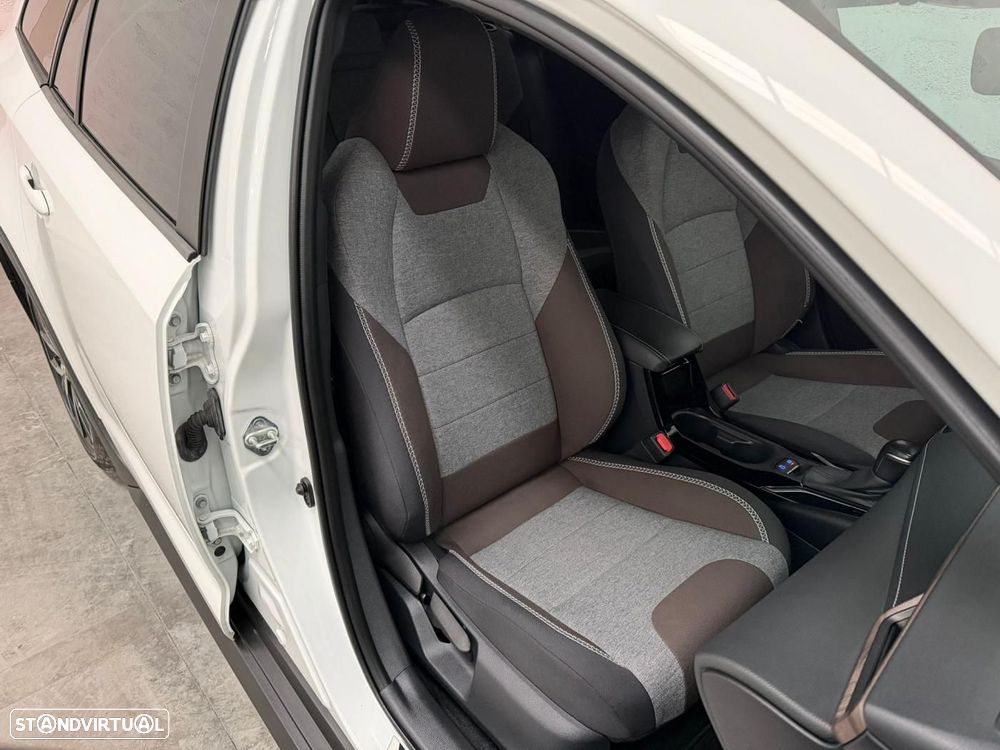 Toyota Corolla Touring Sports 1.8 Hybrid Trek - 34