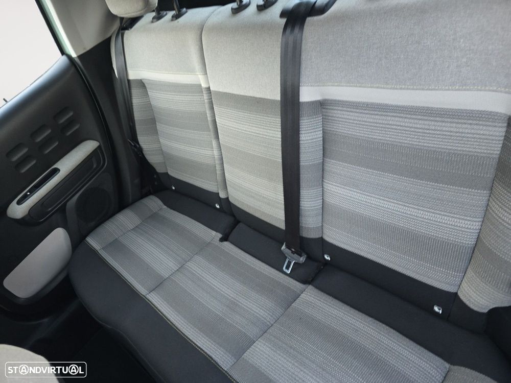 Citroën C3 1.2 PureTech Feel - 13