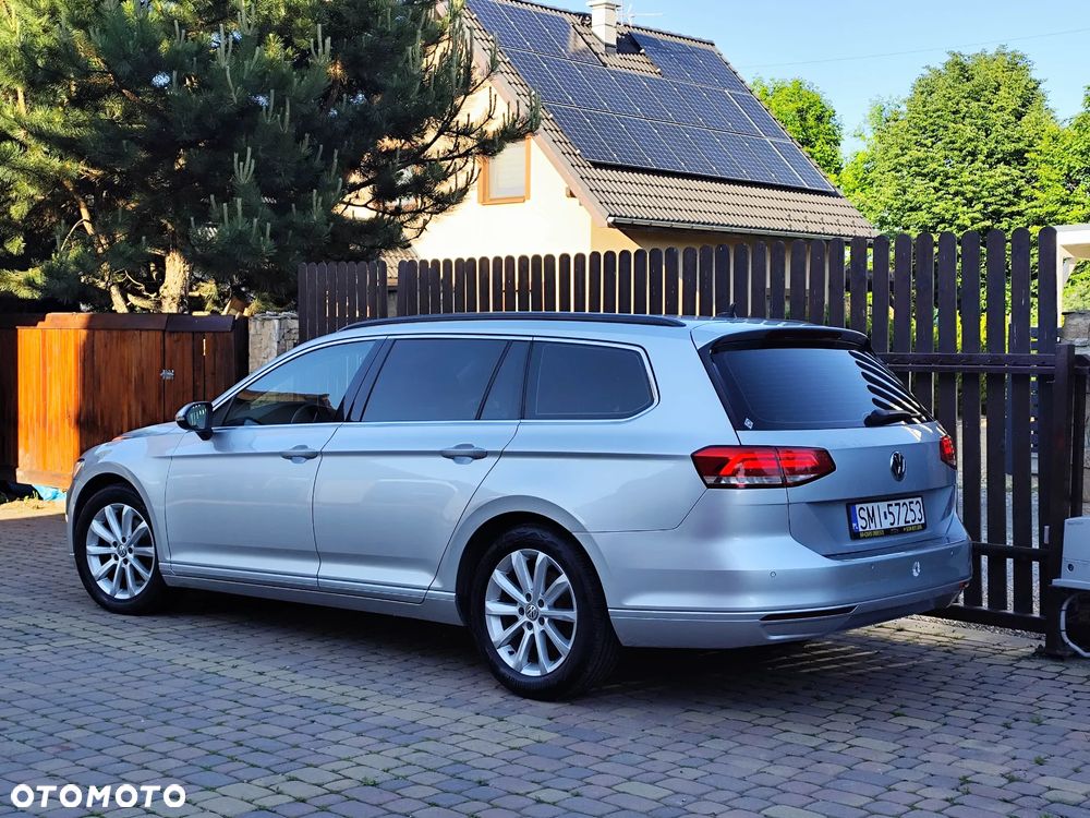 Volkswagen Passat Variant 2.0 TDI (BlueMotion Technology) Comfortline - 5