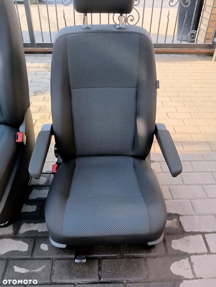 Fotel kierowcy VW T6 simora podłokietniki airbag - 8