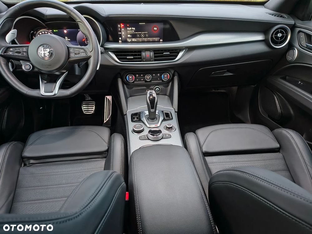 Alfa Romeo Stelvio 2.0 Turbo Veloce Q4 - 5