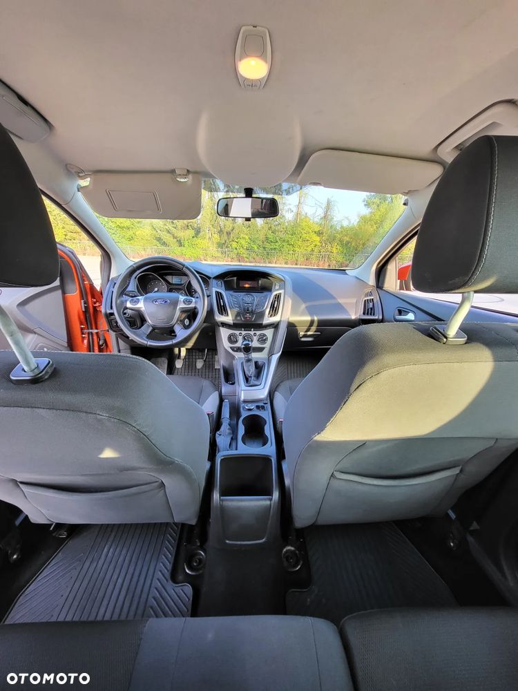 Ford Focus 1.6 Trend Sport - 15