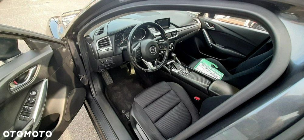 Mazda 6 - 8