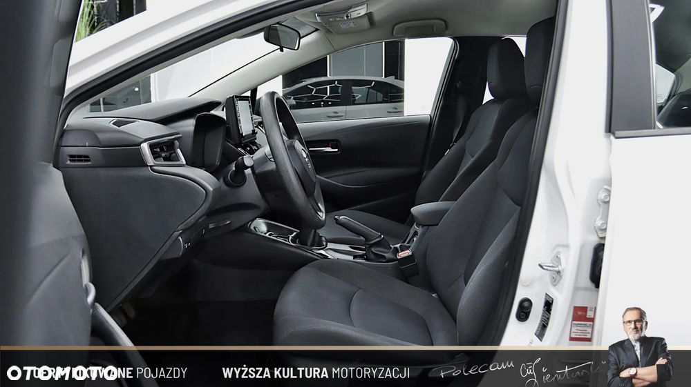 Toyota Corolla 1.5 Active - 18