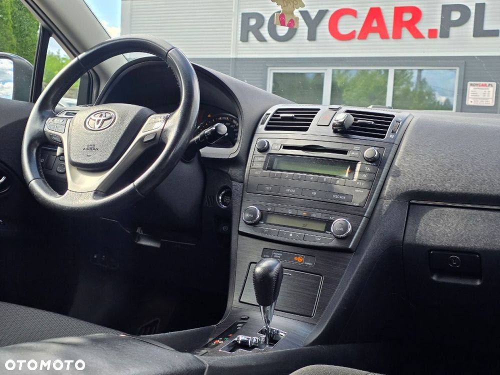 Toyota Avensis 2.2 D-4D Platinium - 9