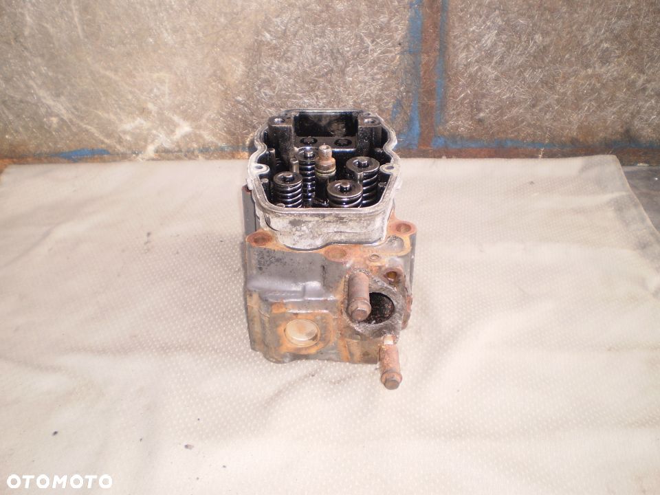 głowica SCANIA  124  360/400 km - 2