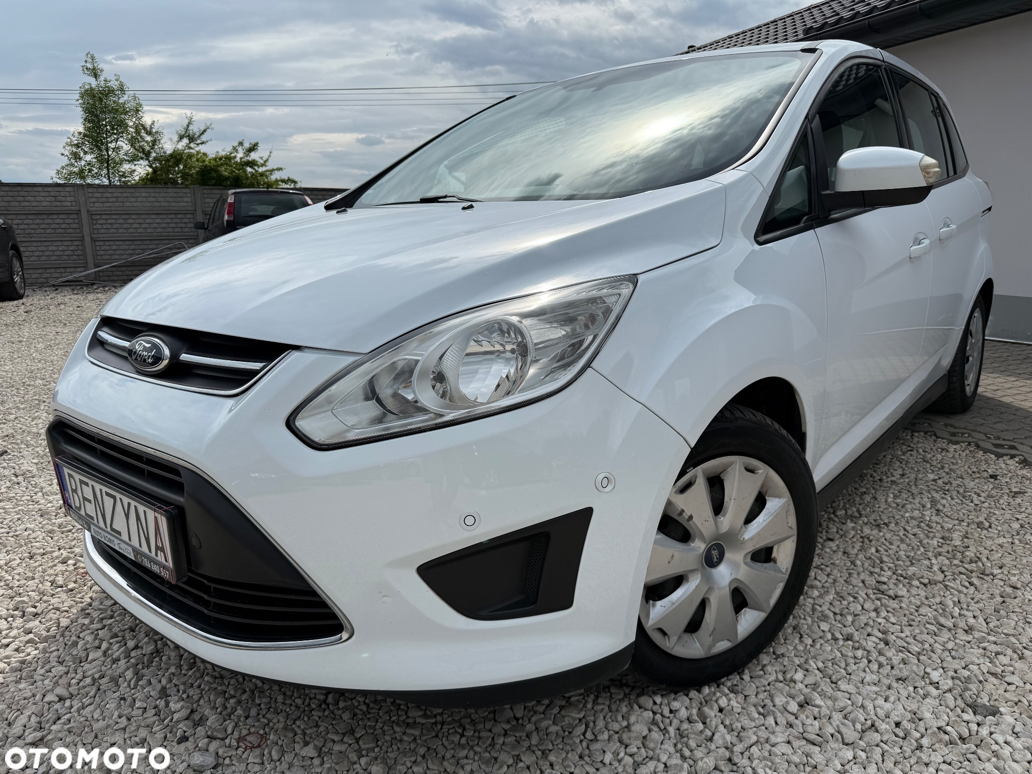 Ford Grand C-MAX 1.6 Titanium - 34